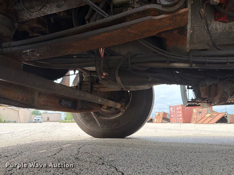 image for item FK4175 2006 International 7400 dump truck