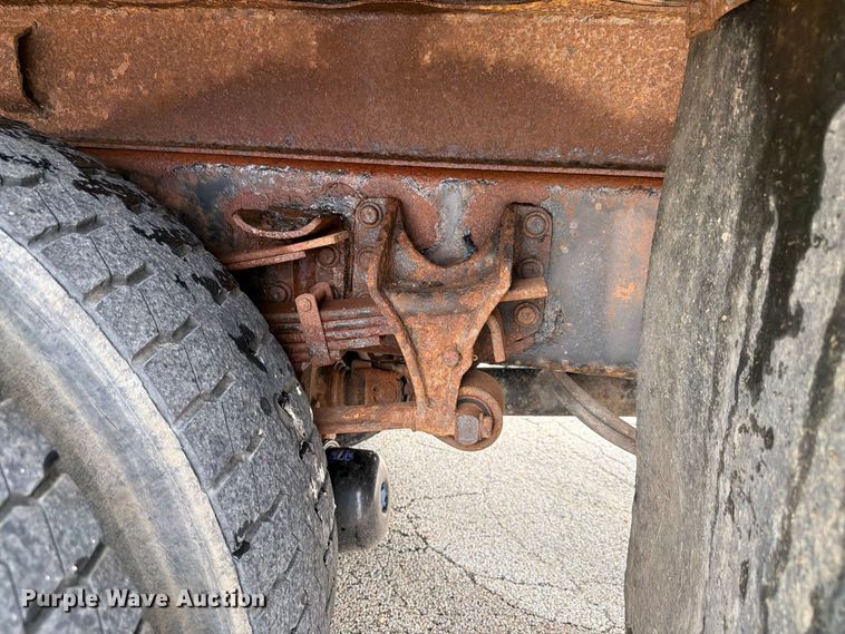 image for item FK4175 2006 International 7400 dump truck