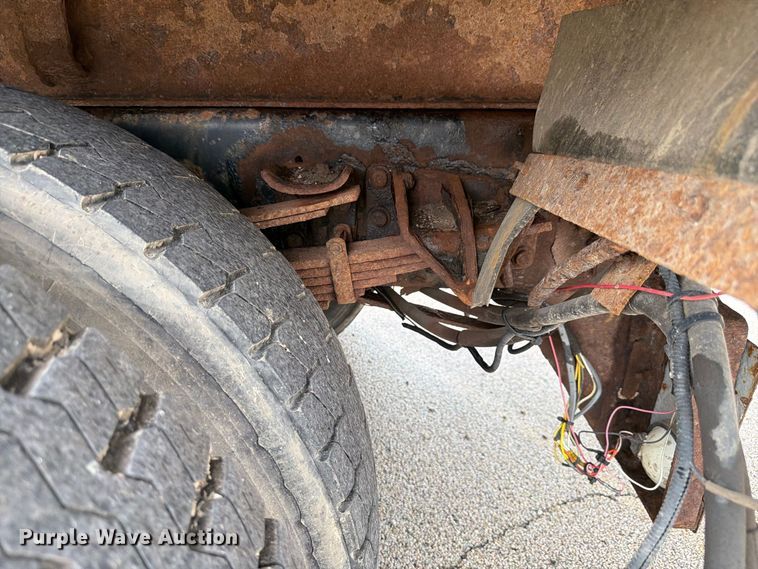 image for item FK4175 2006 International 7400 dump truck