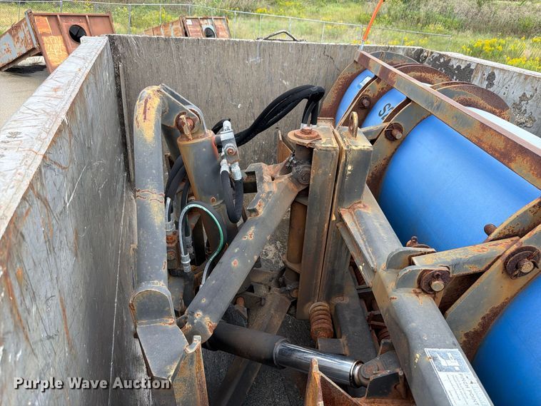 image for item FK4175 2006 International 7400 dump truck
