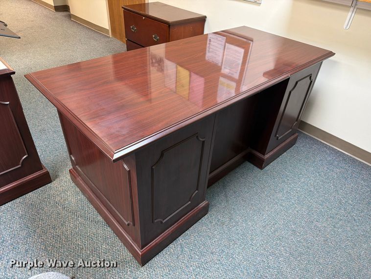 image for item FK5002 Office furniture