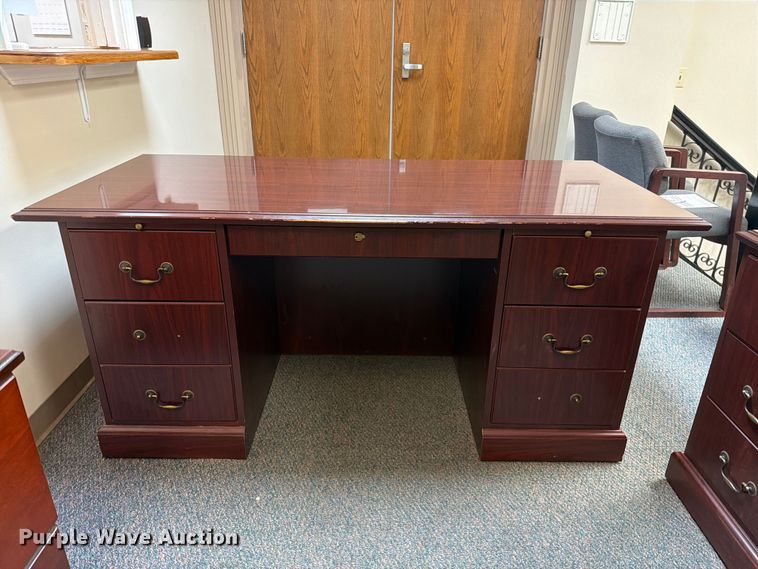image for item FK5002 Office furniture