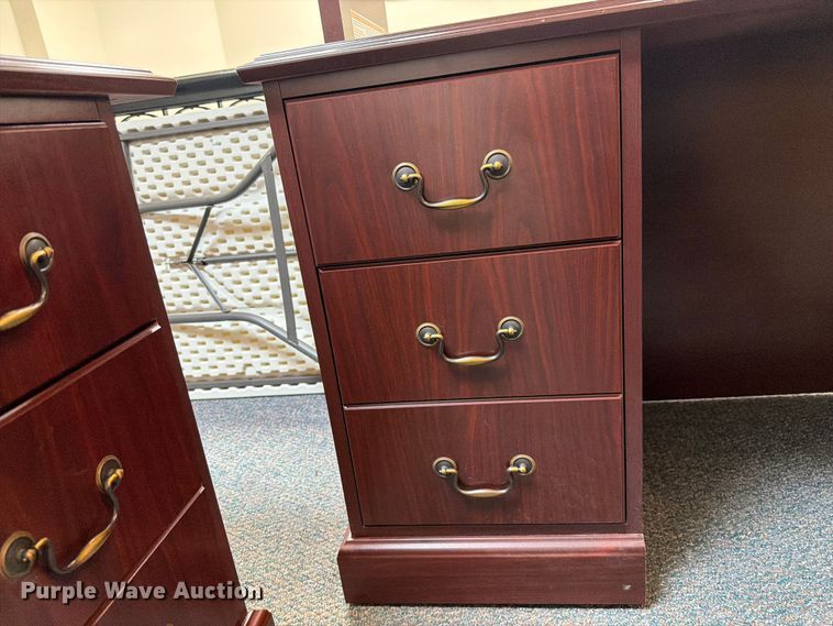 image for item FK5002 Office furniture