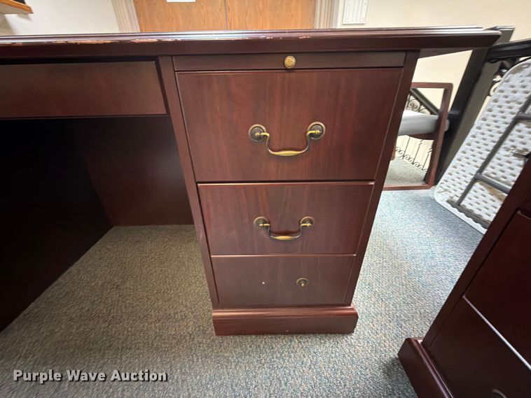 image for item FK5002 Office furniture
