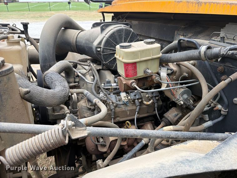 image for item FK5145 2002 Chevrolet B7 school bus