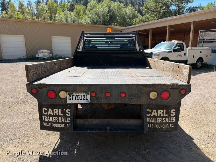 image for item FM7651 2002 Dodge Ram 2500 flatbed pickup truck