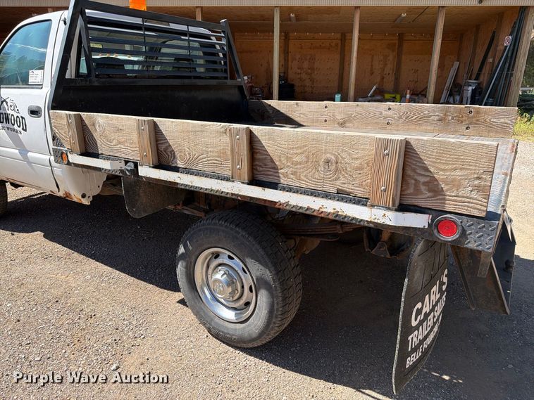 image for item FM7651 2002 Dodge Ram 2500 flatbed pickup truck