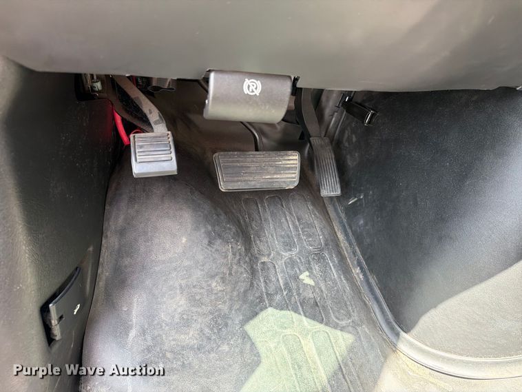 image for item FN1511 2013 Chevrolet Express G2500 van