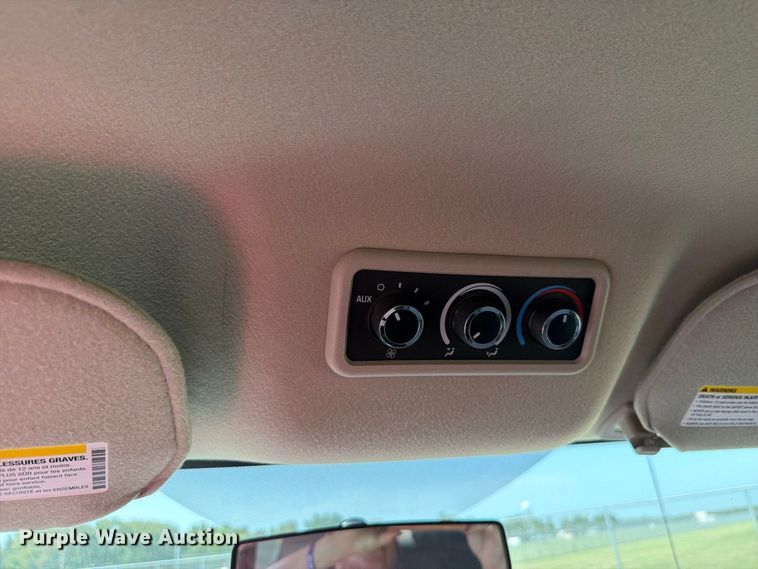 image for item FN1511 2013 Chevrolet Express G2500 van