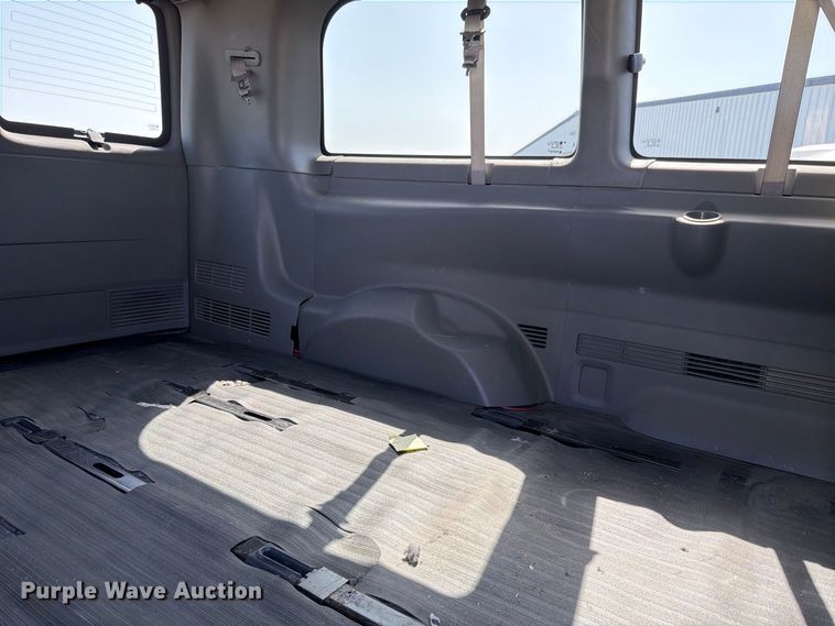 image for item FN1511 2013 Chevrolet Express G2500 van