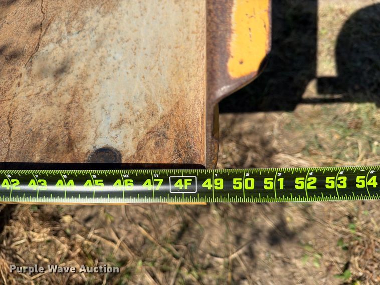 image for item FN2590 2024 Vermeer 1250BC wood chipper