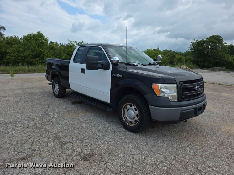 image for item FN5703 2013 Ford F150 Ext. Cab pickup truck