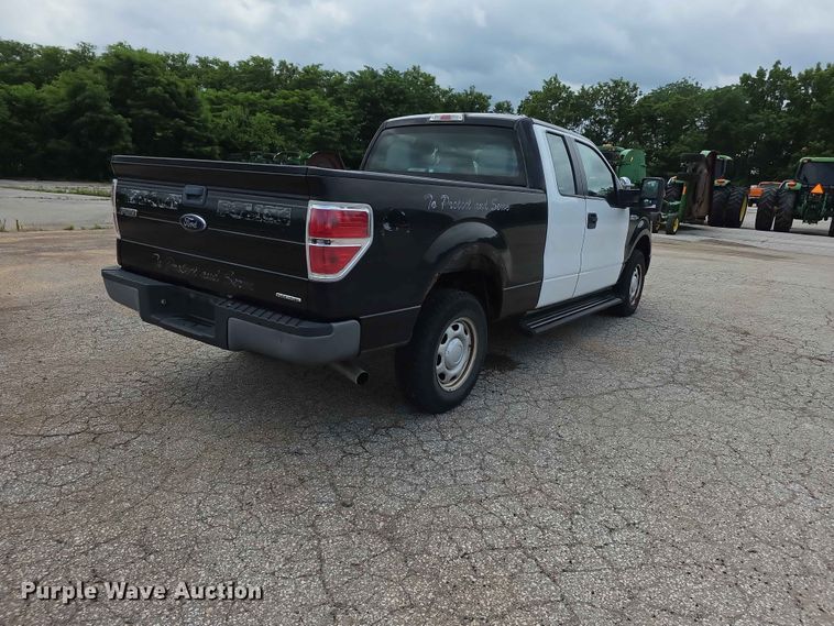 image for item FN5703 2013 Ford F150 Ext. Cab pickup truck