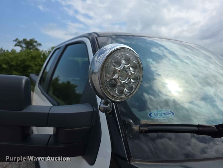 image for item FN5703 2013 Ford F150 Ext. Cab pickup truck