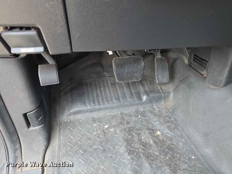 image for item FN5703 2013 Ford F150 Ext. Cab pickup truck