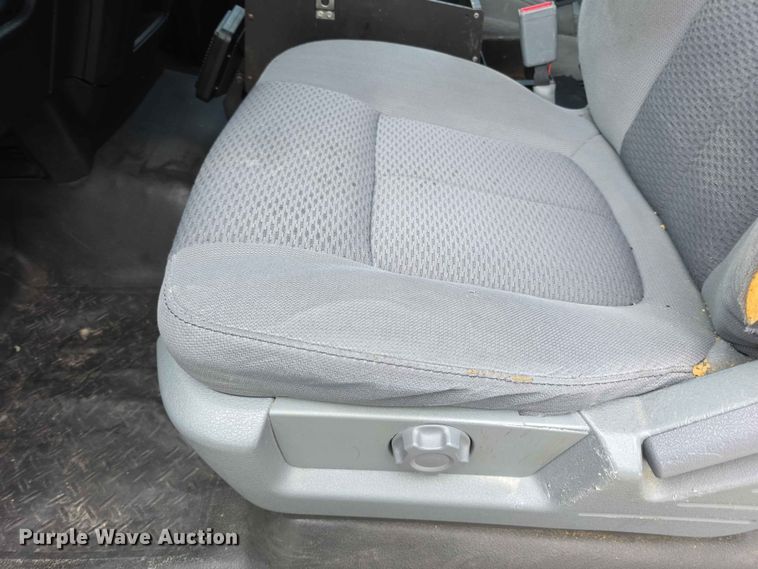 image for item FN5703 2013 Ford F150 Ext. Cab pickup truck