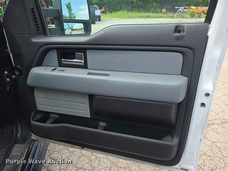 image for item FN5703 2013 Ford F150 Ext. Cab pickup truck