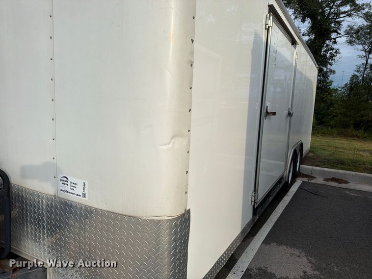 image for item FN5861 2009 Doolittle enclosed cargo trailer