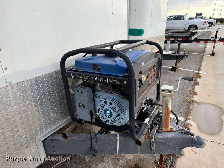 image for item FN5861 2009 Doolittle enclosed cargo trailer