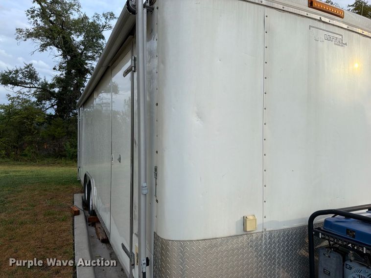 image for item FN5861 2009 Doolittle enclosed cargo trailer