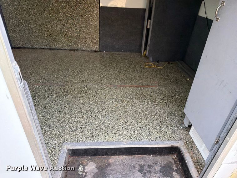 image for item FN5861 2009 Doolittle enclosed cargo trailer