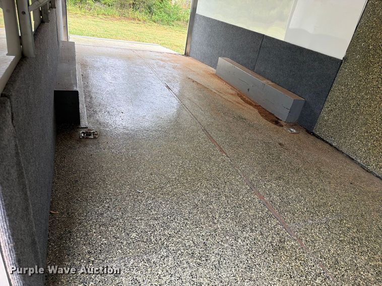 image for item FN5861 2009 Doolittle enclosed cargo trailer