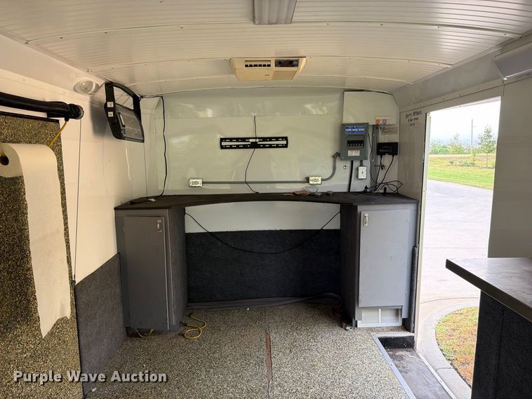 image for item FN5861 2009 Doolittle enclosed cargo trailer