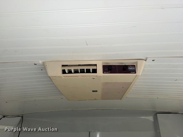 image for item FN5861 2009 Doolittle enclosed cargo trailer