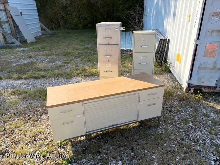 image for item FT6236 Office furniture