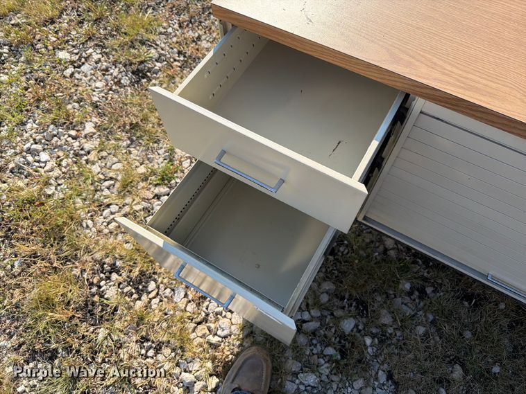 image for item FT6236 Office furniture
