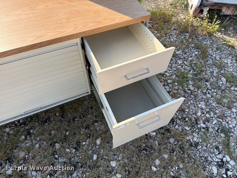 image for item FT6236 Office furniture