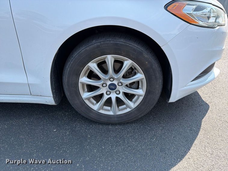 image for item FT6276 2018 Ford Fusion S 