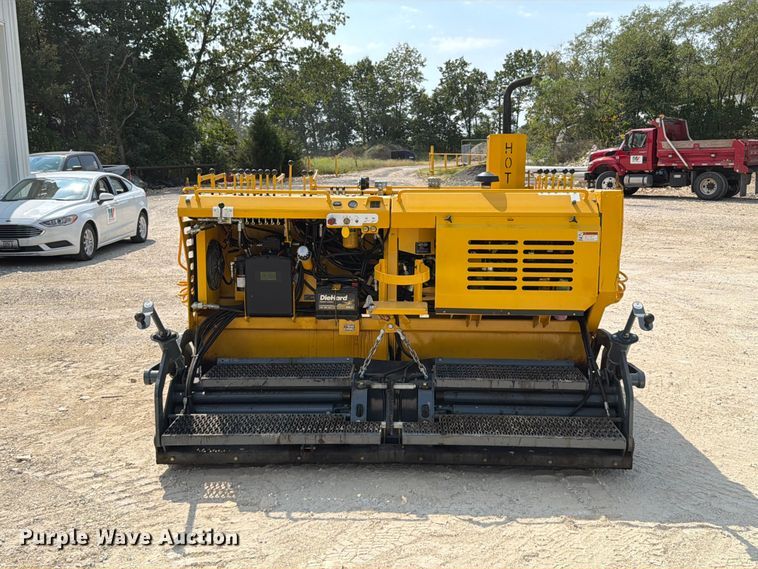 image for item FT6278 2018 Weiler 1648 Plus paver
