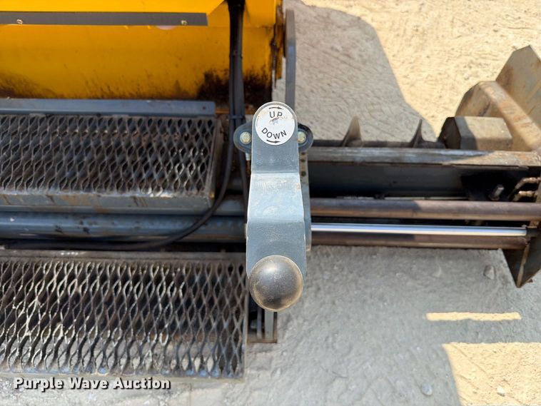 image for item FT6278 2018 Weiler 1648 Plus paver