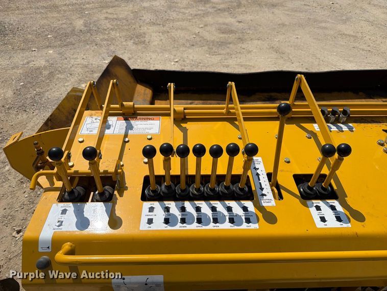 image for item FT6278 2018 Weiler 1648 Plus paver