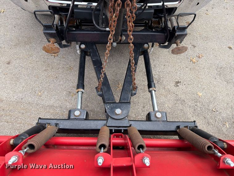 image for item FT6291 2015 Chevrolet Silverado 3500HD flatbed pickup truck