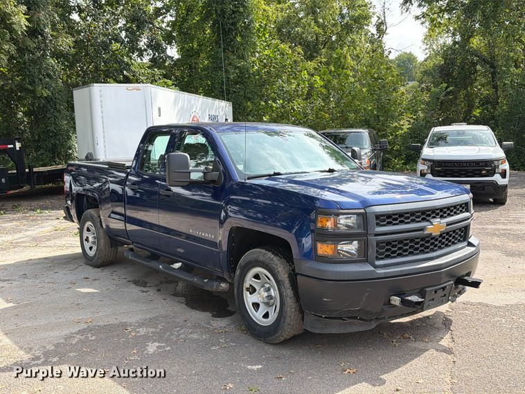image for item FT6292 2014 Chevrolet Silverado 1500 Ext. Cab pickup truck
