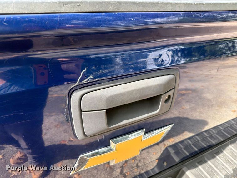 image for item FT6292 2014 Chevrolet Silverado 1500 Ext. Cab pickup truck