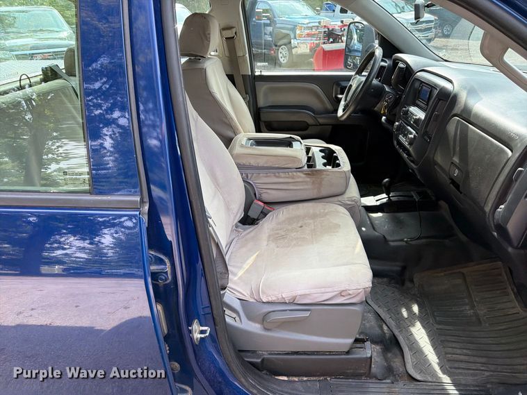 image for item FT6292 2014 Chevrolet Silverado 1500 Ext. Cab pickup truck