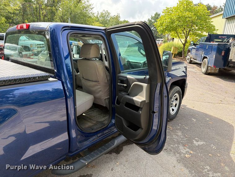 image for item FT6292 2014 Chevrolet Silverado 1500 Ext. Cab pickup truck