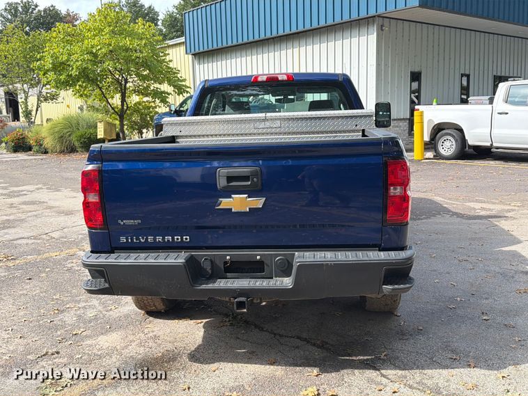 image for item FT6293 2014 Chevrolet Silverado 1500 Ext. Cab pickup truck