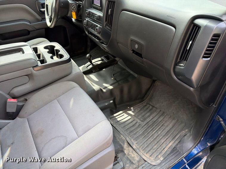 image for item FT6293 2014 Chevrolet Silverado 1500 Ext. Cab pickup truck