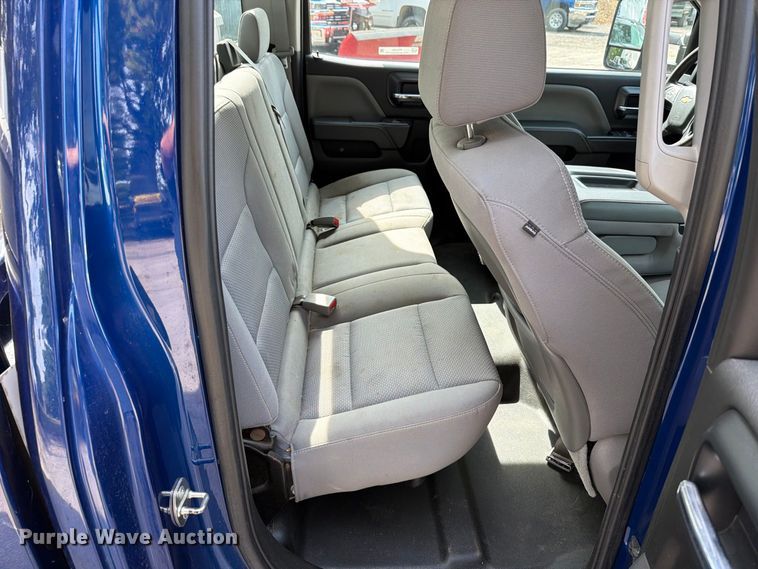 image for item FT6293 2014 Chevrolet Silverado 1500 Ext. Cab pickup truck
