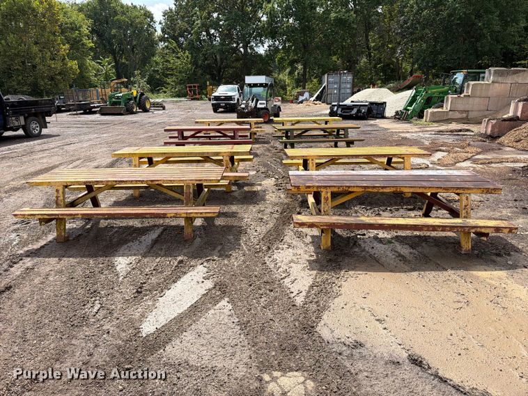 image for item FT6296 (4) Picnic tables
