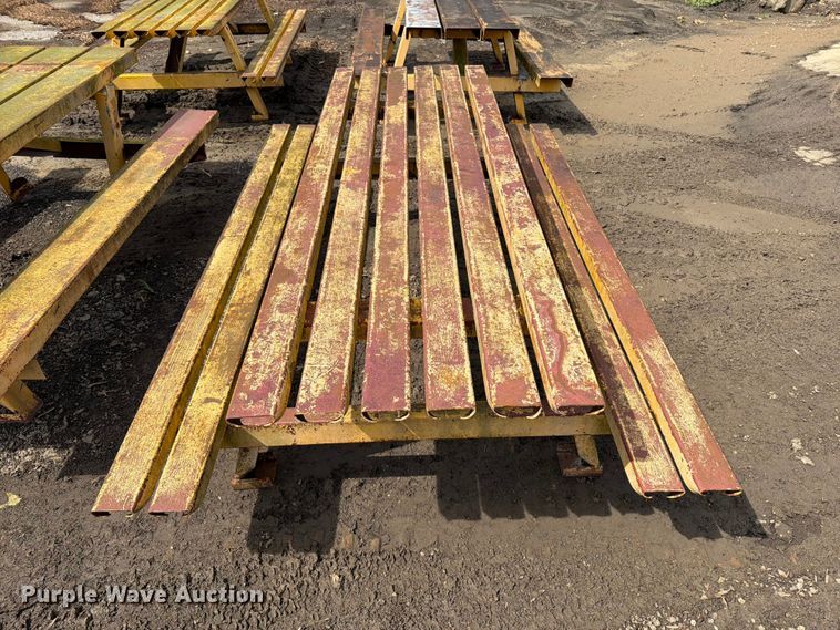 image for item FT6296 (4) Picnic tables