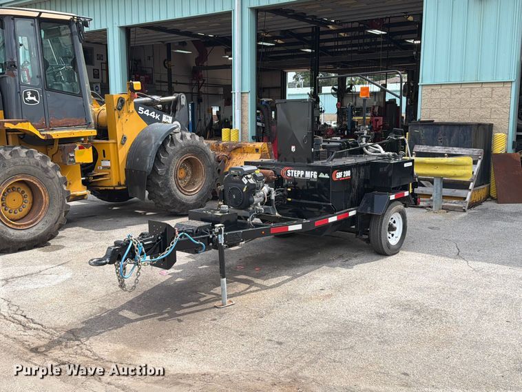 image for item FT6299 2016 Stepp SBF-200 pothole patcher