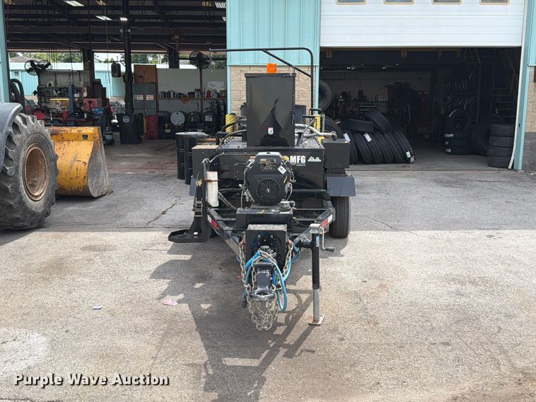 image for item FT6299 2016 Stepp SBF-200 pothole patcher
