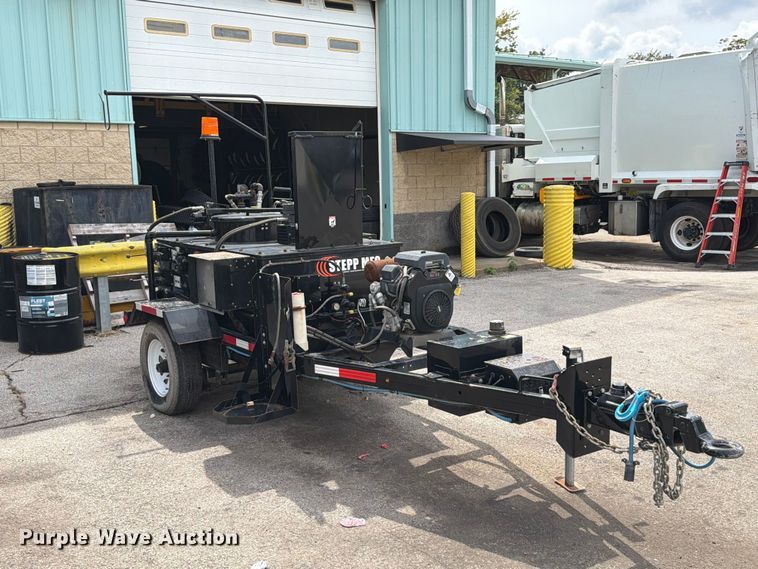 image for item FT6299 2016 Stepp SBF-200 pothole patcher
