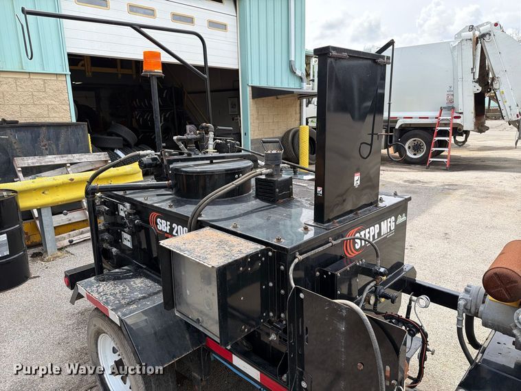 image for item FT6299 2016 Stepp SBF-200 pothole patcher