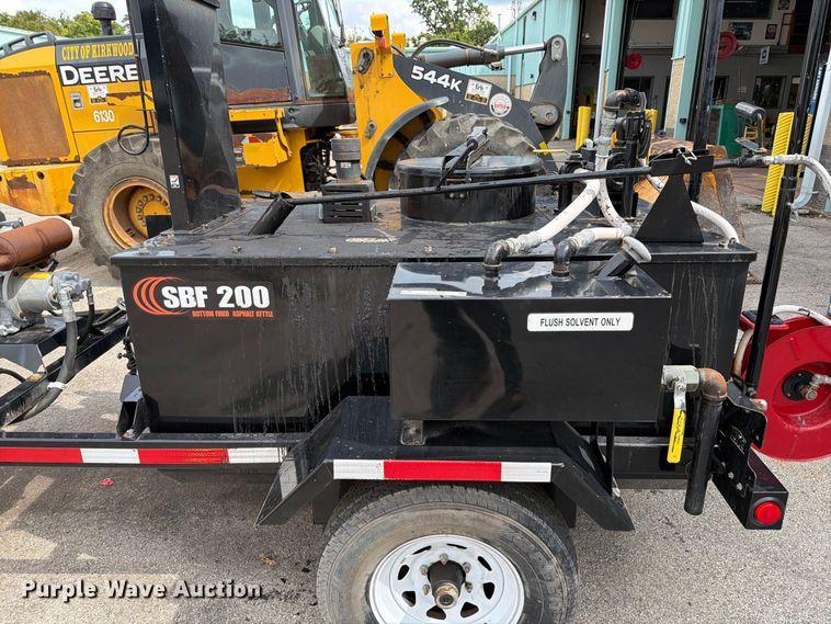 image for item FT6299 2016 Stepp SBF-200 pothole patcher